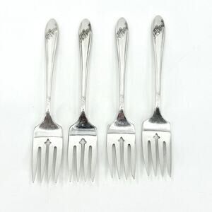 Set of 4 Salad Forks Queen Bess II Silverplate Tudor Plate Oneida Community